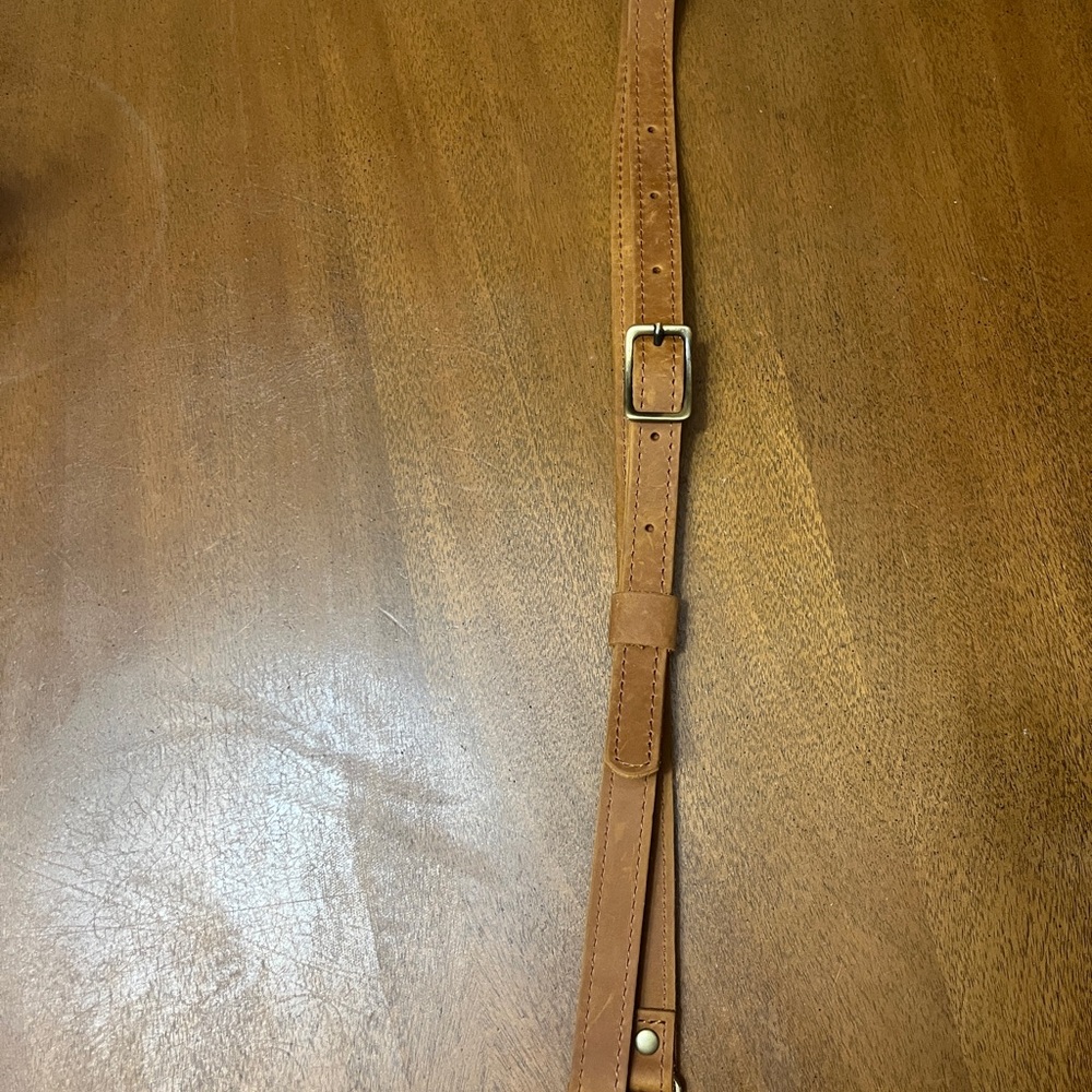 Portland Leather Goods Crossbody strap in Dakota